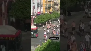 Fight: Eintracht Frankfurt  vs. Rangers in Sevilla. 18.05.2022