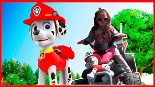 МАРШАЛ СПАСАЕТ РЕБЕНКА Щенячий Патруль PAW Patrol Игрушки ЩЕНЯЧИЙ ПАТРУЛЬ На Машинах PAW Patrol Toys