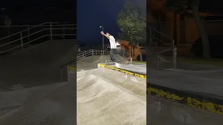 Aurélien Machu Manual AT Chevy Chase Skatepark Los Angeles.