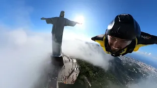 O sonho de todos os homens pássaros. Wingsuit Cristo redentor.