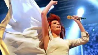 Medley Intro  (Radio 1's Big Weekend 2010) - Florence and the Machine