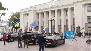 Отсрочка зоны свободной торговли Украина-ЕС: мнения скептиков