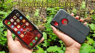 unboxing iphone xr in 2021 + accessories || red product