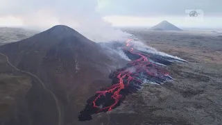 Top News - Shatërvanë llave në qiell dhe gaz toksik...Shpërthen vullkani pranë kryeqytetit islandez