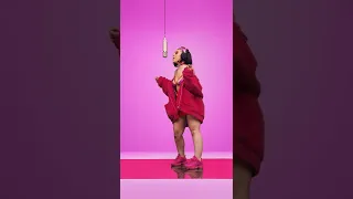 Doja Cat -Juicy | A COLORS MOMENT