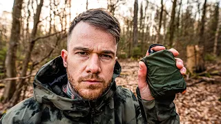 Mit dem KLEINSTEN Schlafsack der Welt bei 5 Grad im Wald übernachten