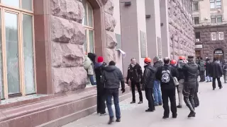 The first moments of the assault on Kyiv city hall / Перші моменти штурму КМДА