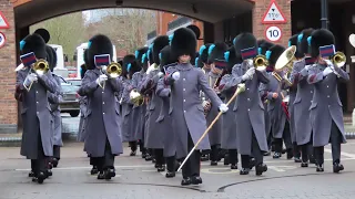 Changing the Guard in Windsor (16/2/2023) Band of the Irish Guards