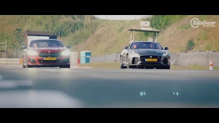 Jaguar F-Type SVR vs BMW M850i