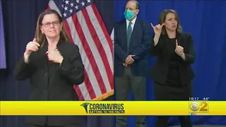 How Deaf Interpreters Work Together During COVID-19 News Conferences