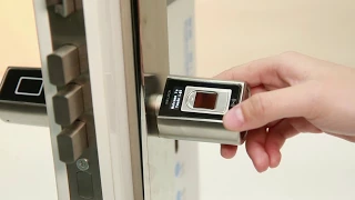 SBR0000PRO - 4 Fingerprint Unlock Demo - WE.LOCK Smart Door Lock
