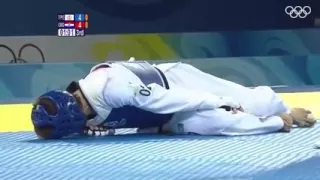The most emotional olympic taekwondo moment. 2008