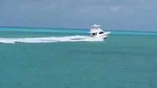 Tiara 3900 Convertible in the Bahamas