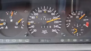 E320 W124 Mercedes-Benz 100-215 km/h Acceleration
