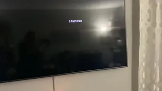 Samsung logo hits corner!!!