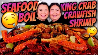 KING CRAB LEGS SEAFOOD BOIL + GIANT SHRIMP + CRAWFISH + MUSSELS + SNOW CRAB  MUKBANG 먹방 EATING SHOW!