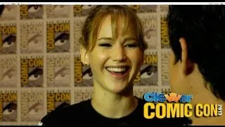 Jennifer Lawrence Talks Katniss & Peeta Relationship and Internet Fame: 2013 Comic-Con