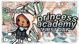 FIRST DAY OF PRINCESS ACADEMY! *VOICE* 👸🏼🌷 || Train A Royal Ep.1 || Toca Boca Roleplay