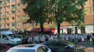 VIDEO/ Për pak plas sherri, tifozët e Batumit provokojnë fansat e Tiranës