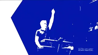 Depeche Mode  Personal Jesus ( Tour of the Universe  Live in Barcelona 2010 )