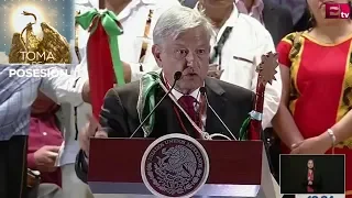 Primeras impresiones de la entrega de Bastón de Mando a López Obrador