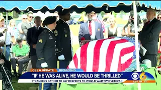 Strangers attend WWII veteran`s funeral: `He would be thrilled`