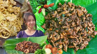 Pork intestine cook with blood|| village style pork blood cooking|| sagi