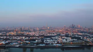 Timelapse video of London waking up to a blanket of snow