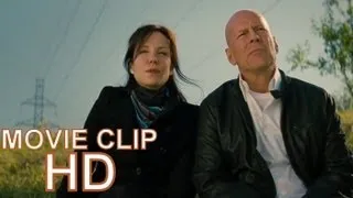Red 2   Use A Gun Clip HD) Bruce Willis, Helen Mirren