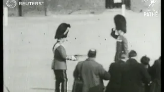 DEFENCE - Presentation of Shamrock to Irish Guards at Windsor by Earl of Cavan (1931)