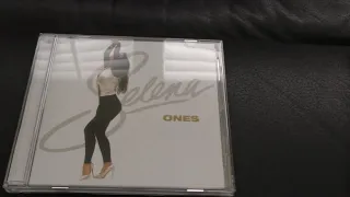 Compre el album “Ones” de Selena Quintanilla.