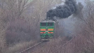 2ТЭ10У-0501 с вертушкой на перегоне пост Недайвода - Грековатая-Промышленная (Центральный ГОК)