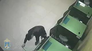 В Пятигорске 18-летний местный житель пытался украсть деньги из банкомата