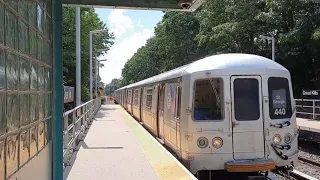 Staten Island Rail Road: St. George bound R44M arriving and departing Great Kills