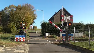 Spoorwegovergang Limbricht/ Passage a Niveau/ Railroad-/ Level Crossing/ Bahnübergang