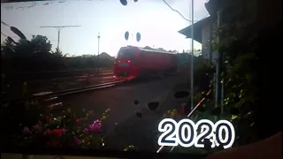 Indonesia train cc300 red turn DHL 9003 train PNR!