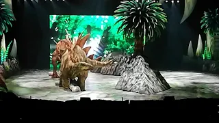 Walking with Dinosaurs - The Arena Spectacular 2