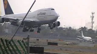 LUFTHANSA LANDING IN MEXICO  CITY...