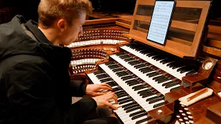 'Arrival of the Queen of Sheba' on one of the most fun Pipe Organs in the World - Paul Fey