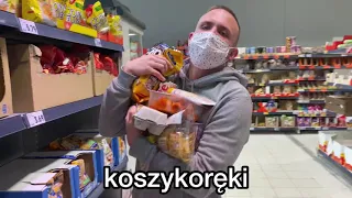 ludzie spotykani w sklepie