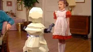 Small Wonder - V.I.C.I Meets Another Robot [Clip]