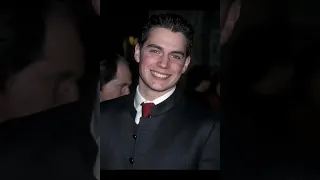 Henry Cavill Joven ❤