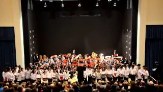 Gloria ( 1° movimento ) John Rutter coro del Liceo Musicale Secco Suardo