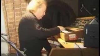 Józef Skrzek plays great Minimoog solo