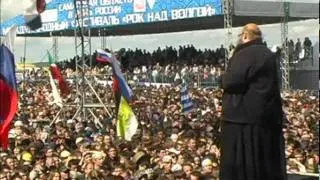 Рок над Волгой 2011: уникальные кадры и слово о.Сергия