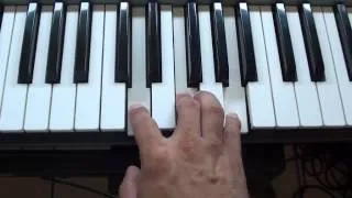 How to play War of the Worlds on piano - Piano Tutorial