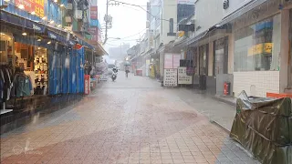 Heavy Rain Walk in Hongdae Fashion Street. Relaxing Sound for Sleep Study Meditation. White Noise.