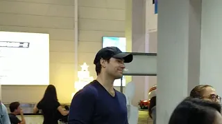 Henry Cavill (The Witcher) Arrived in Manila