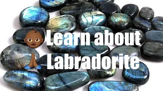 What is Labradorite good for? Learn about the metaphysical properties of Labradorite.