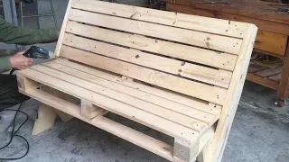 Unique Ideas from Wooden Pallets - A Pallet Chair for Great Outdoor Activities
